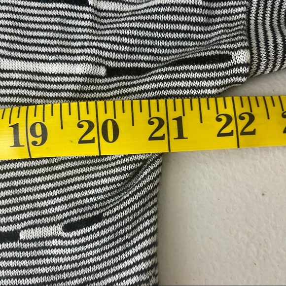 DIANE VON FURTSENBERG BLACK WHITE LONG KNIT LINE CARDIGAN SWEATER POCKETS - Picture 5 of 6